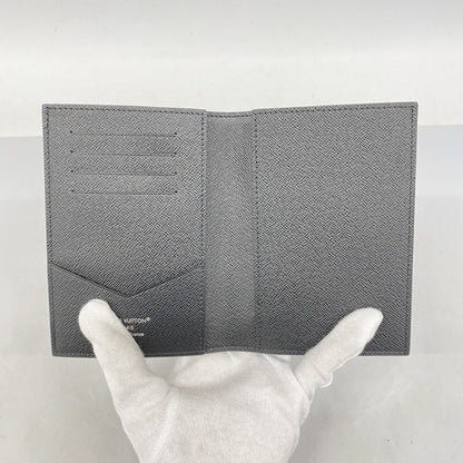 Louis Vuitton Monogram Eclipse Couverture Passport Nm M64501 Case