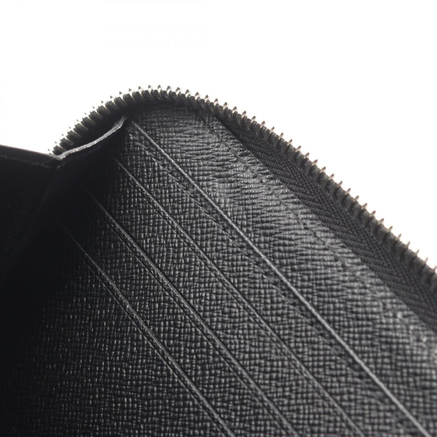 Louis Vuitton Zippy Wallet