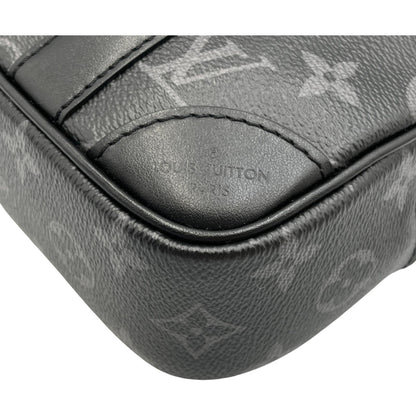 Louis Vuitton Eclipse Pochette Kasai Clutch Bag M82076