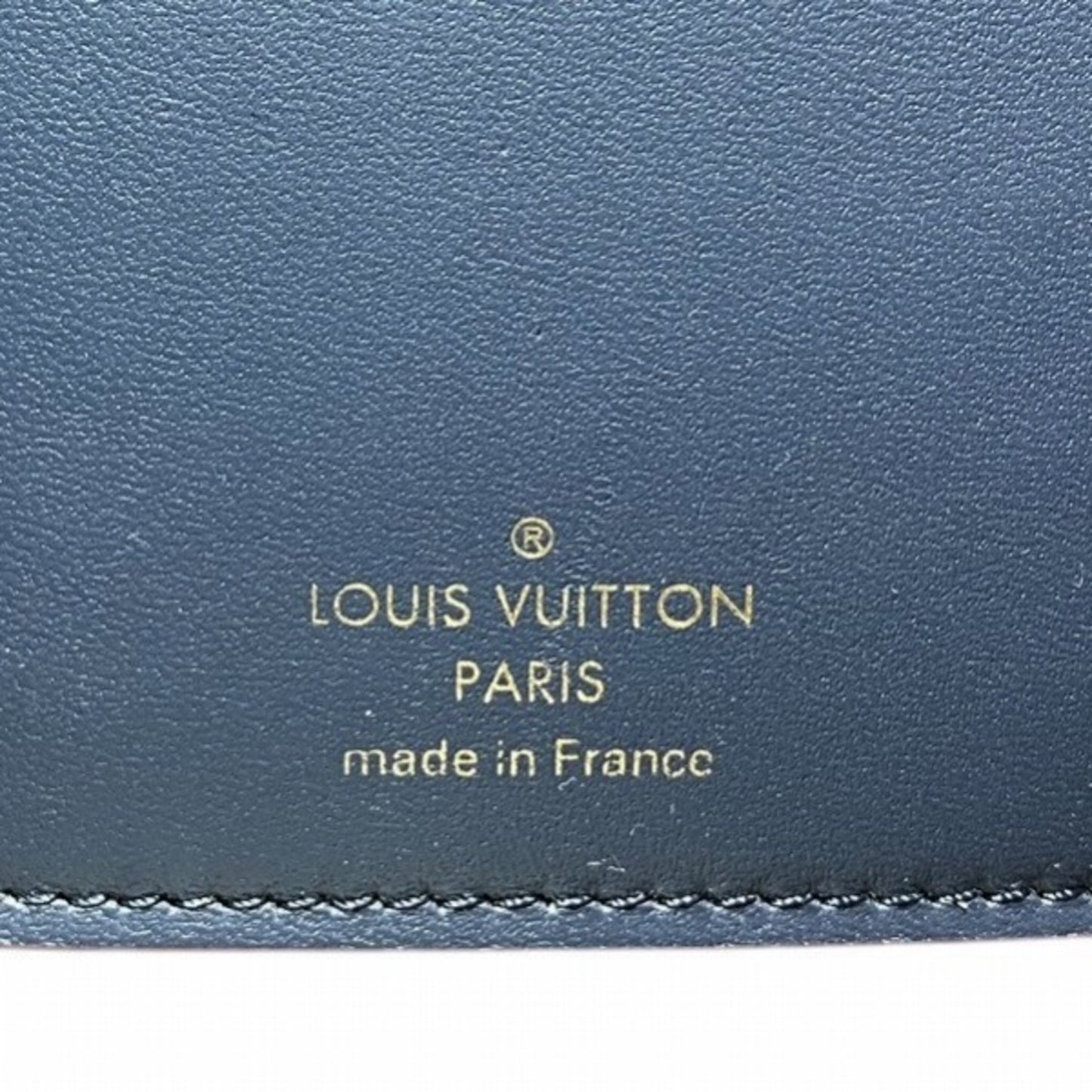 Louis Vuitton Portefeuille Capucines Compact M63741 Tri-Fold Wallet