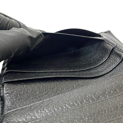 Gucci Belt Motif With Metal Fittings