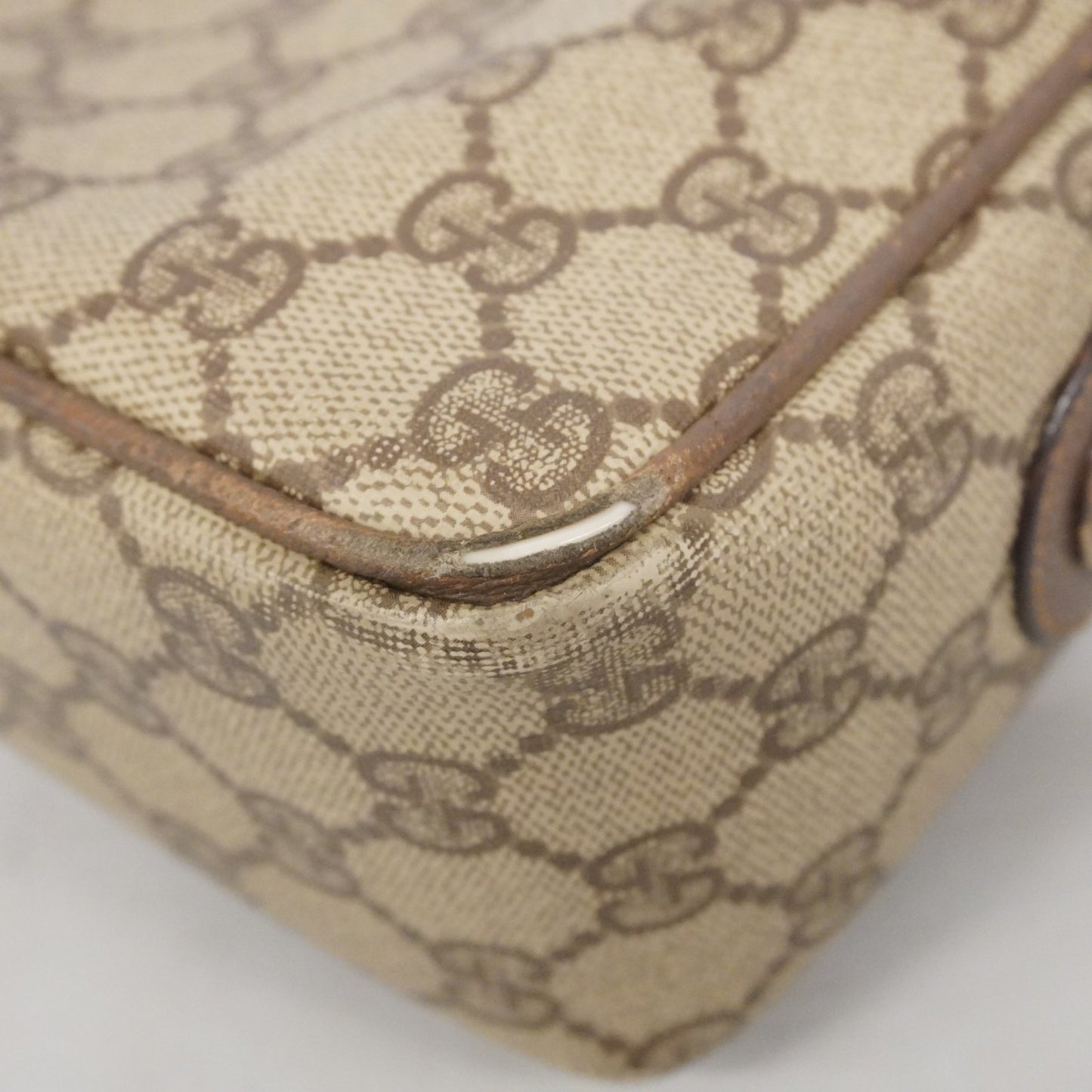 Gucci Gg Supreme Shoulder Bag 001 23 0942 Beige Brown