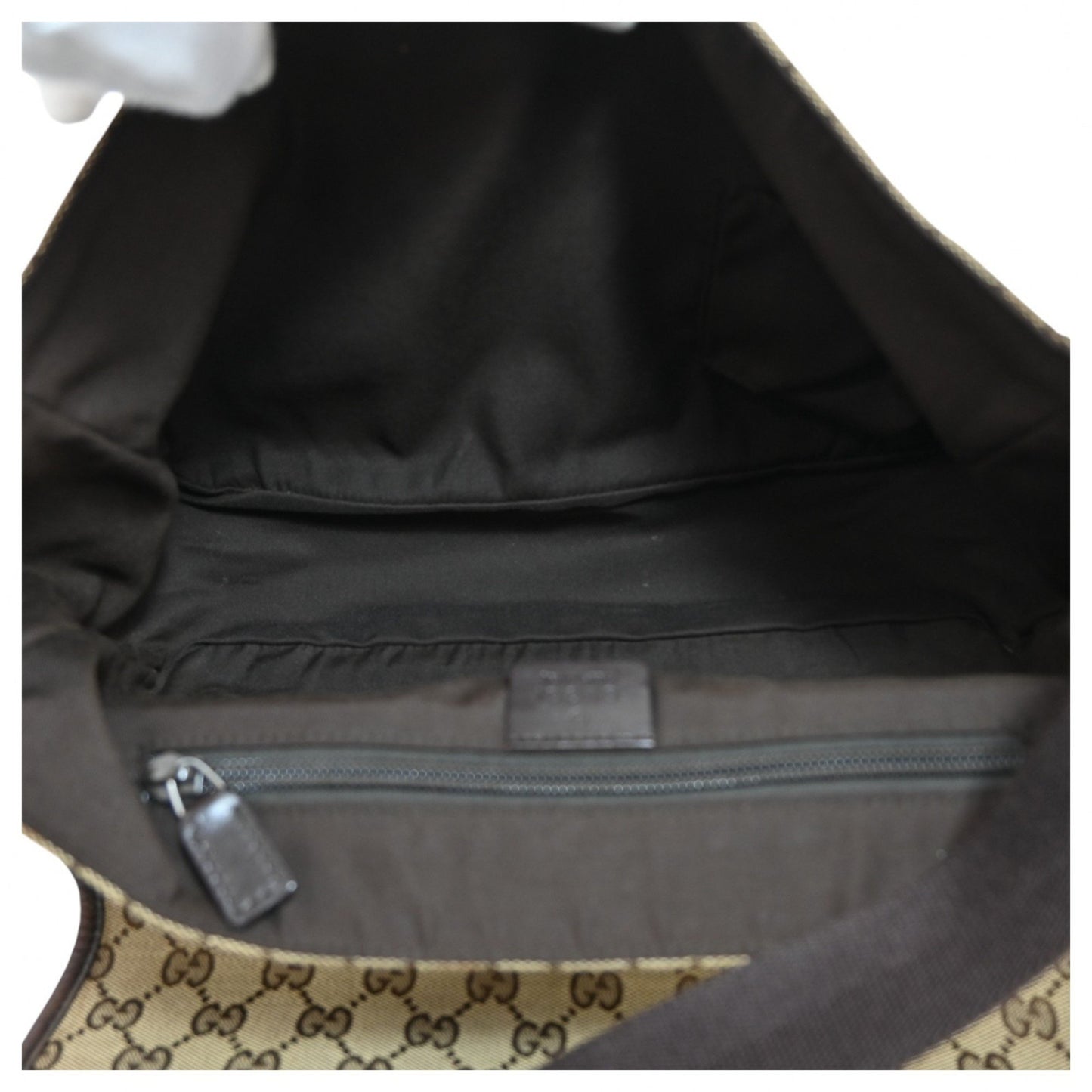 Gucci Gg Canvas Shoulder Bag