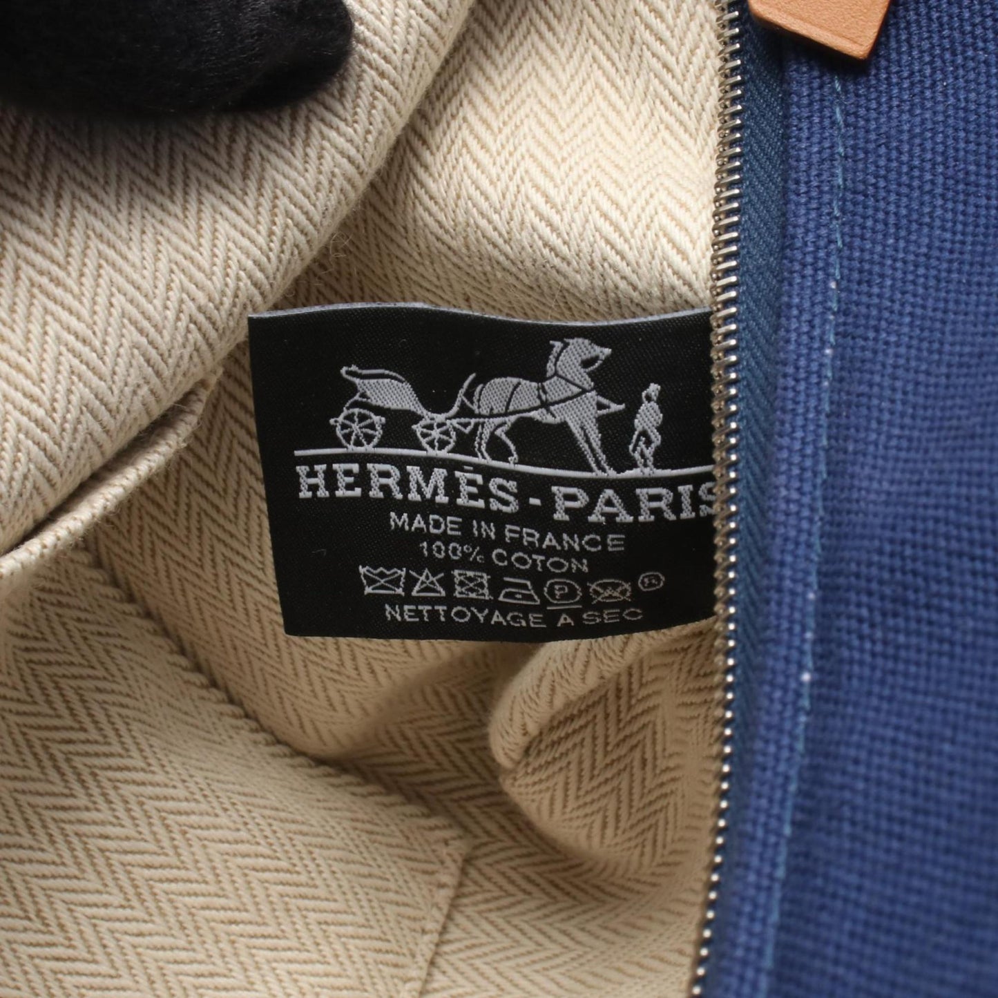 Hermes Herms Brides A Black Pm Handbag