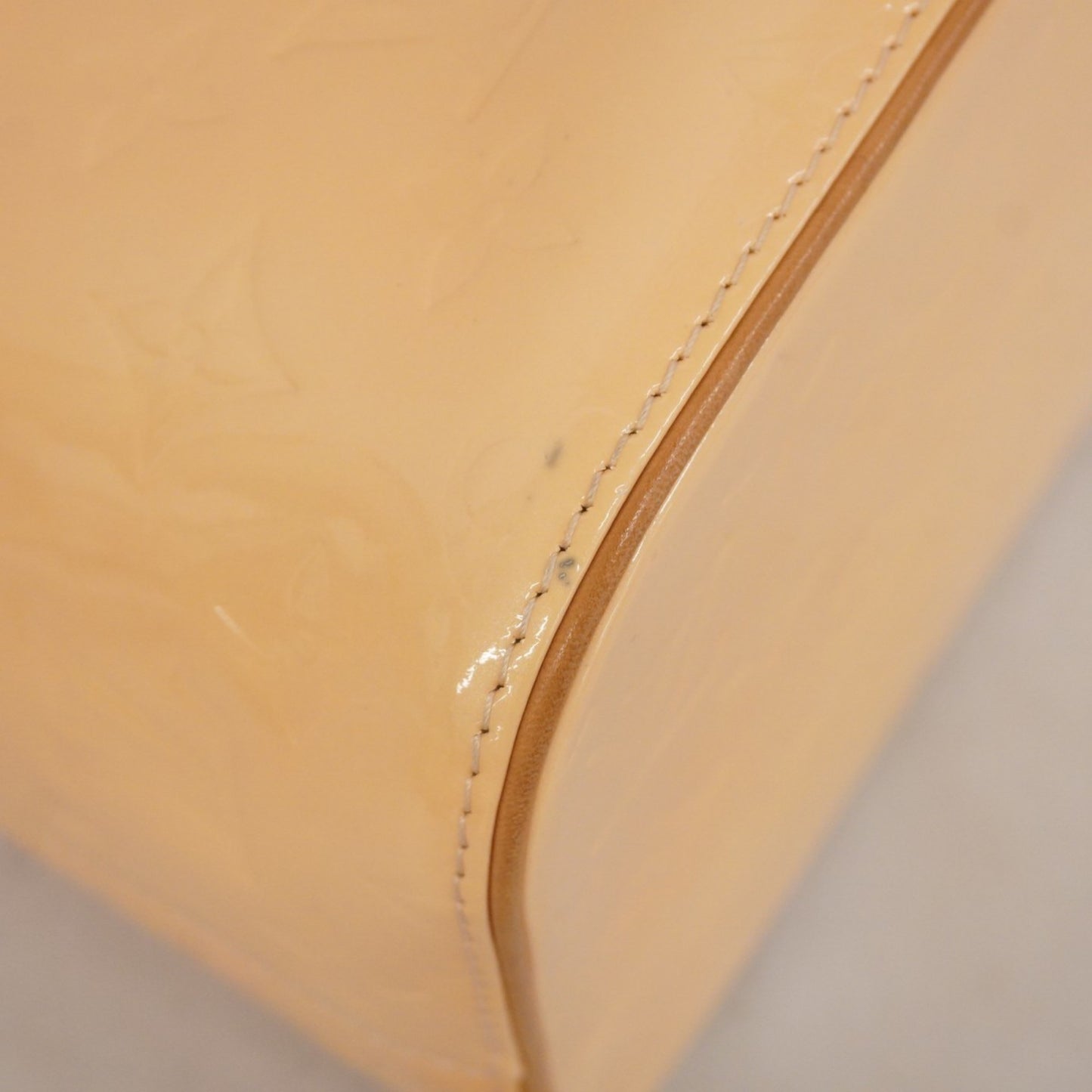 Louis Vuitton Vernis Houston Tote Bag M91302 Marshmallow Pink