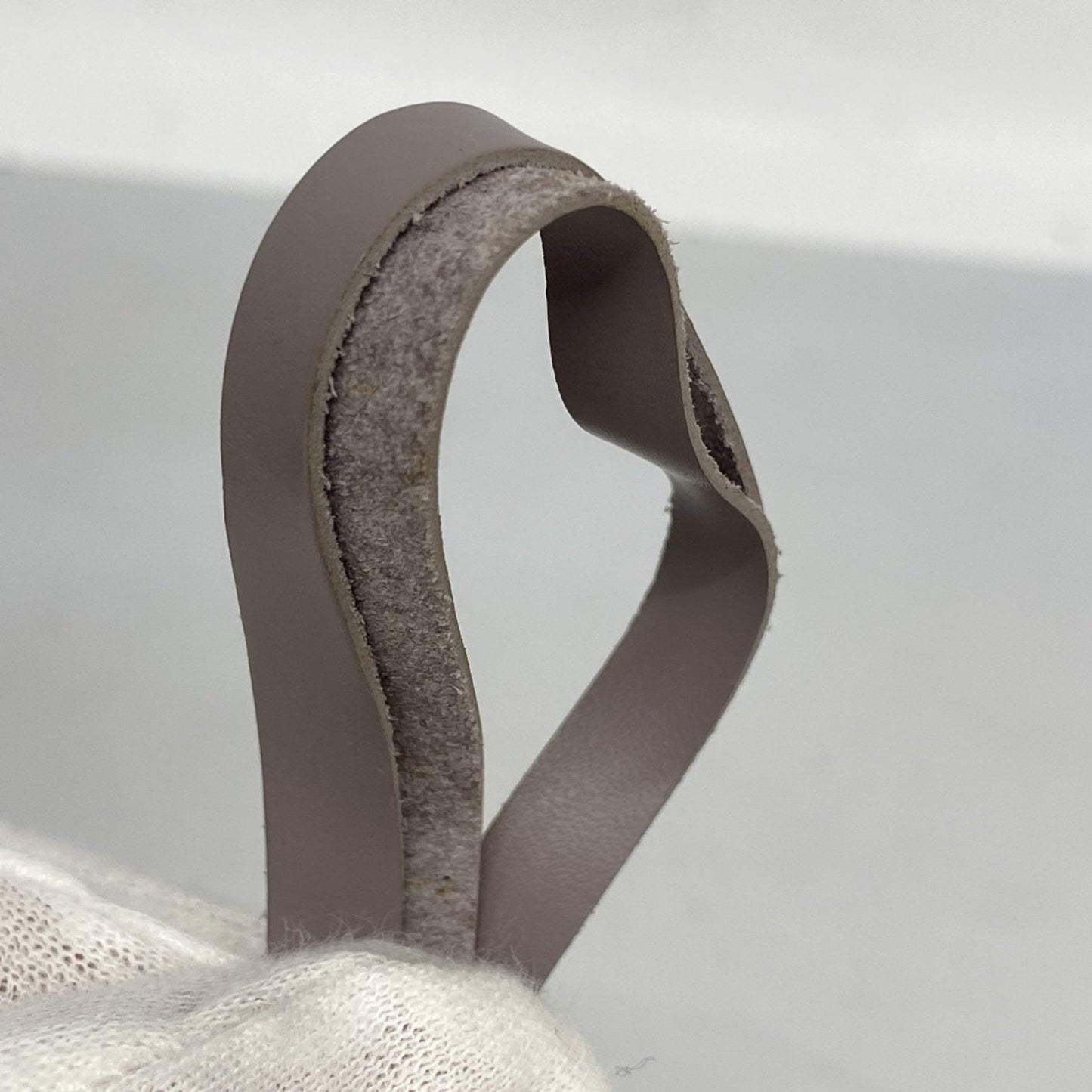 Louis Vuitton Epi Soufflot Handbag M5222B Lila