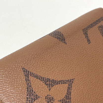 Louis Vuitton M69353 Monogram Giant Zippy Wallet