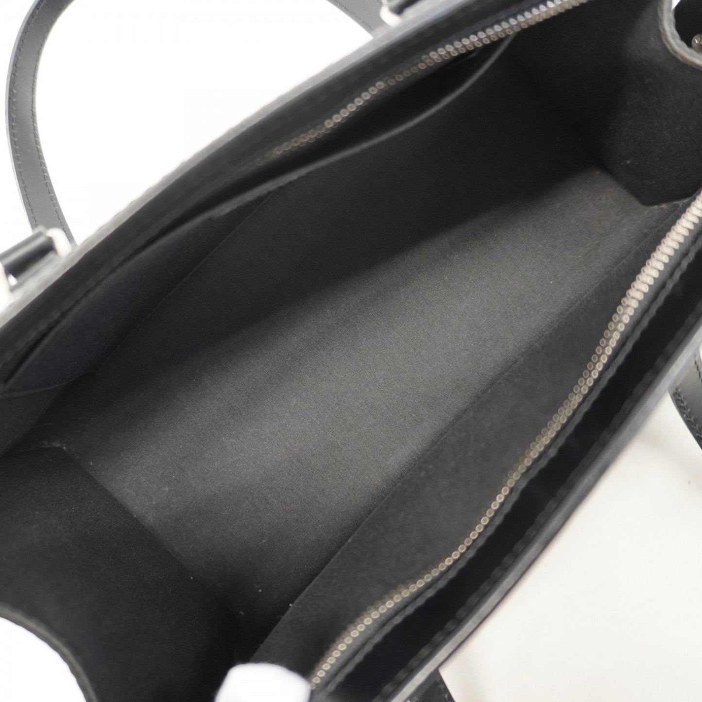 Louis Vuitton Epi Madeleine Pm Handbag M59332 Noir