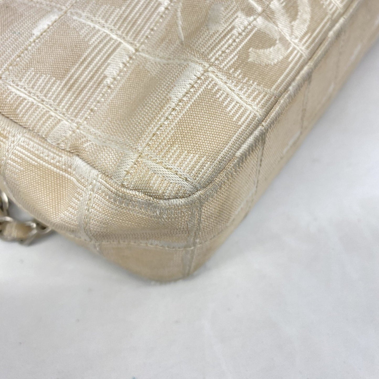 Chanel New Travel Shoulder Bag With Double Chain