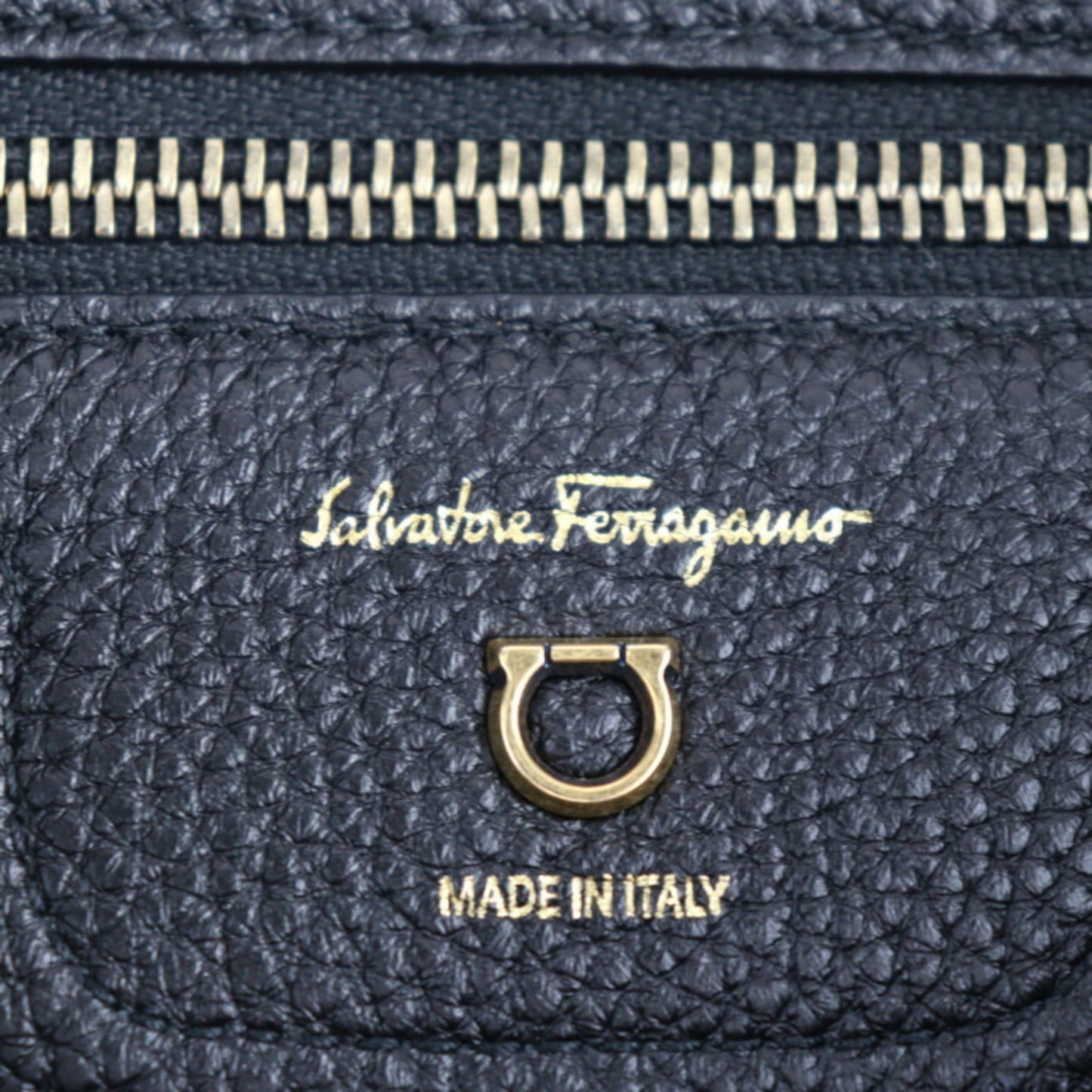 Salvatore Ferragamo Gancini Tote Bag 21 0914 Leather Black Gold Hardware 2Way Shoulder