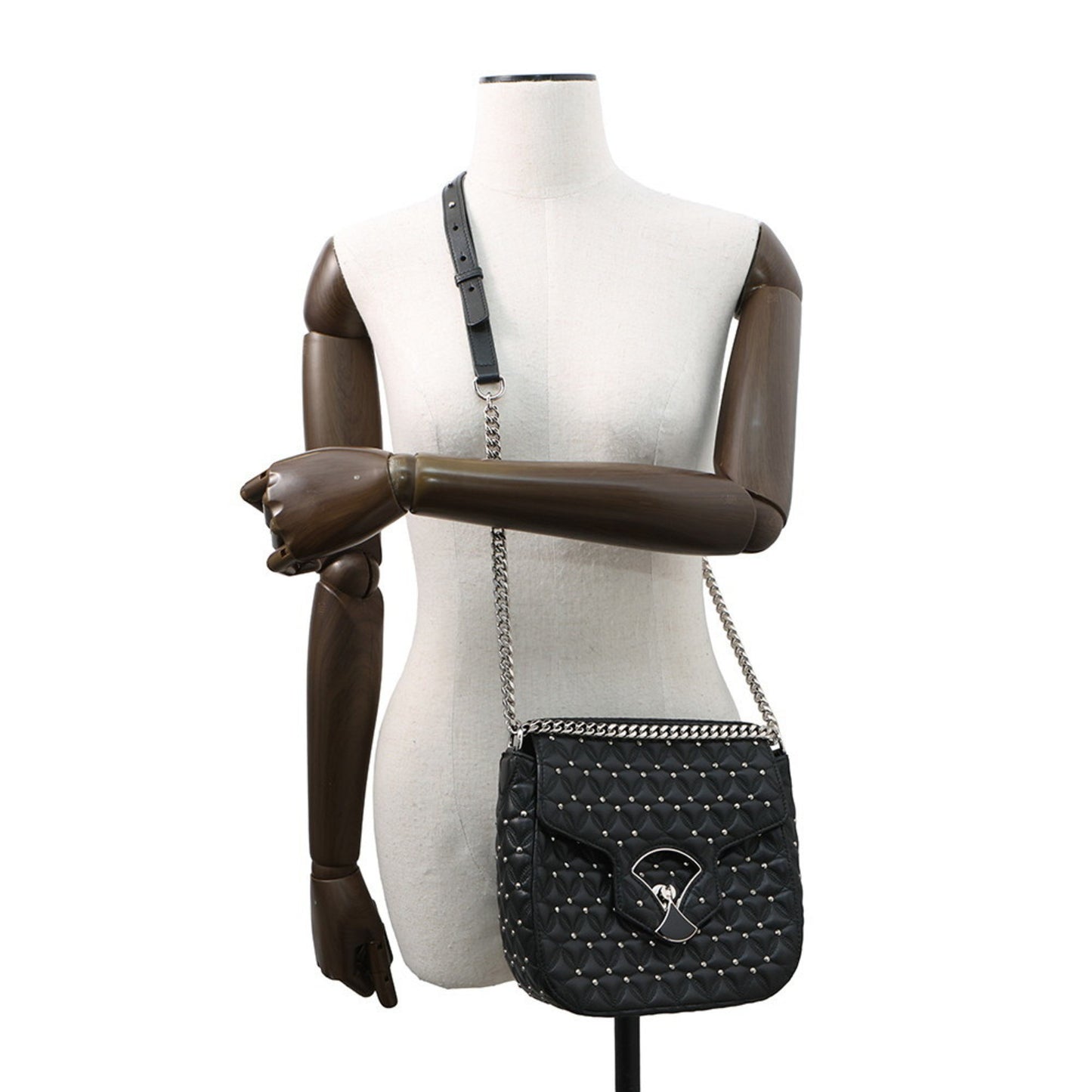 Bvlgari Chain Shoulder Bag Diva Dream Leather Black