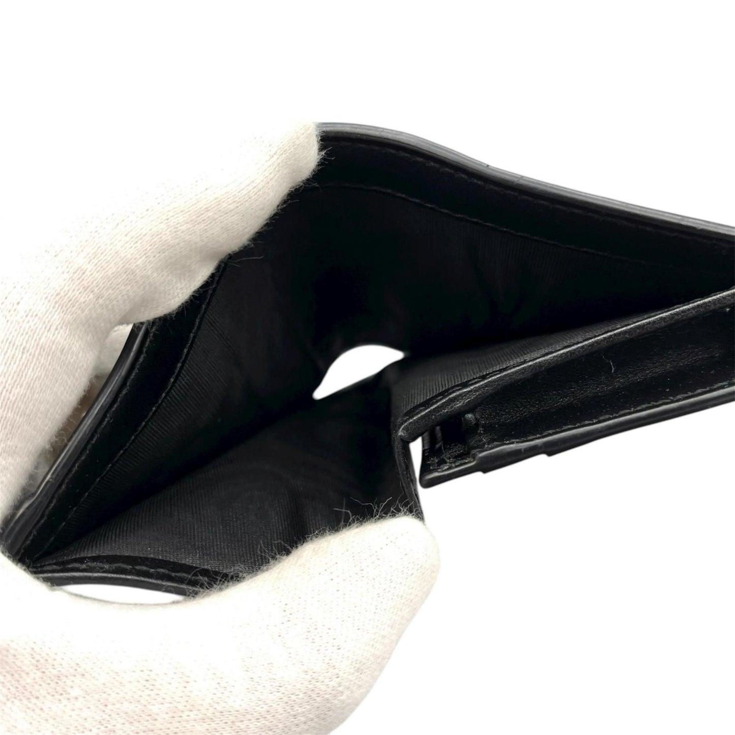 Gucci Gg Matelasse Bifold Wallet 723786 Leather Black