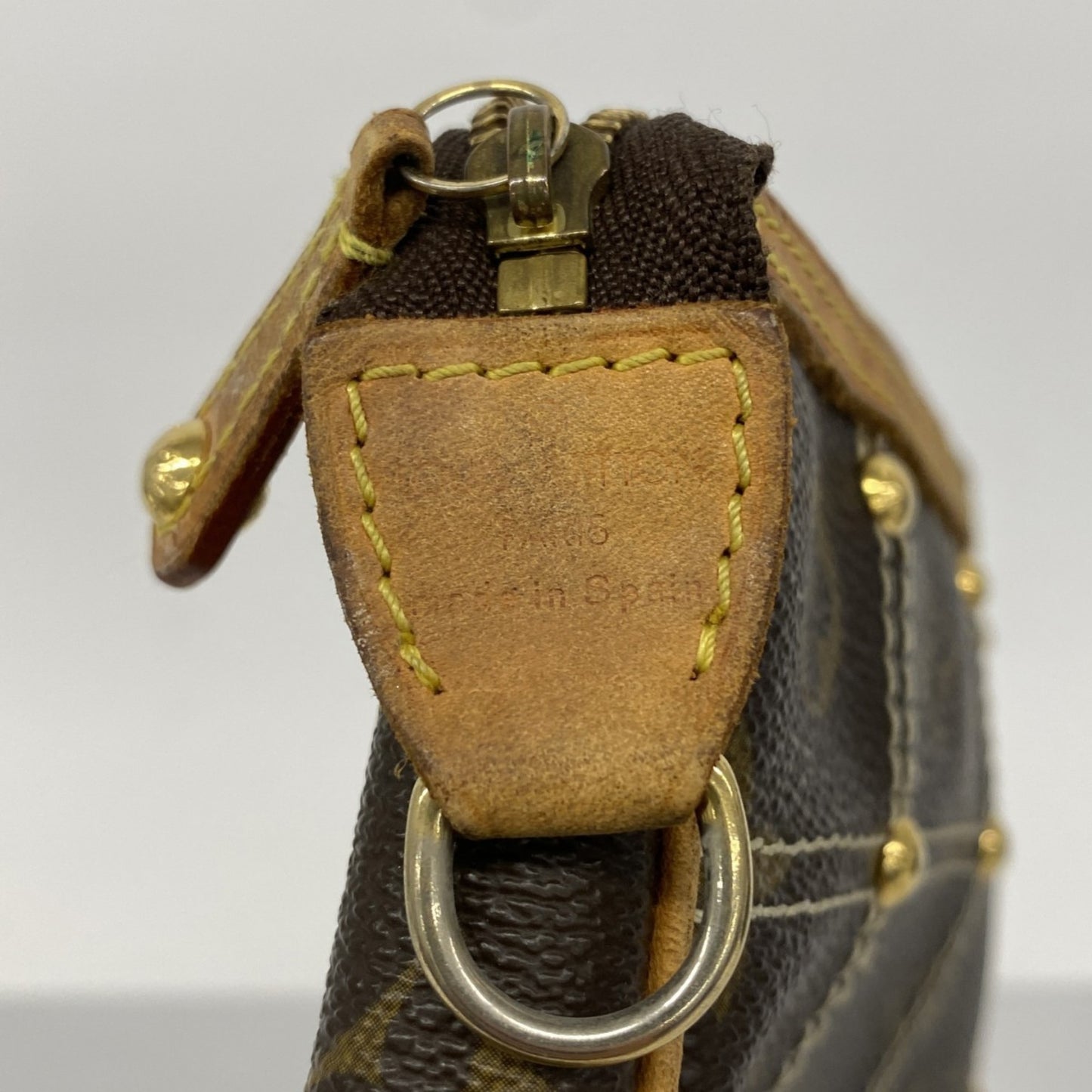 Louis Vuitton Monogram Rivet Pouch Accessoires M40141 Brown