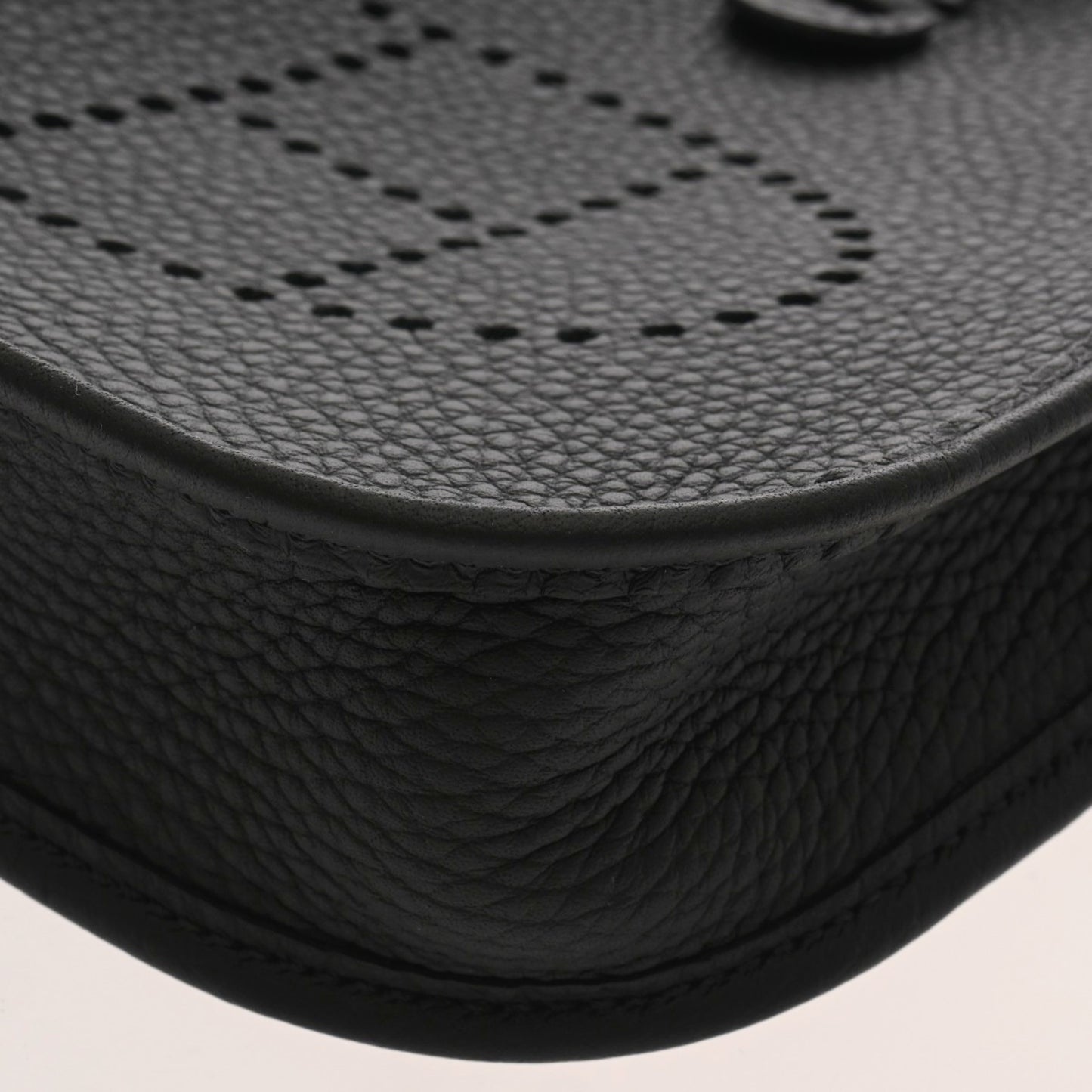 Hermes Evelyn Tpm Black W Stamp (Circa 2024) Women'S Taurillon Clemence Shoulder Bag