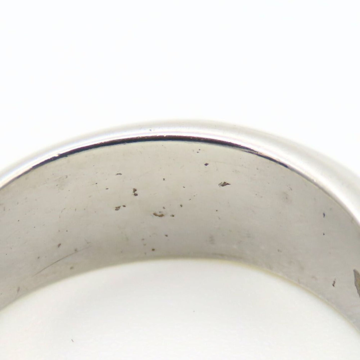 Tiffany & Co. Carved Heart Ring In Sterling Silver By Elsa Peretti