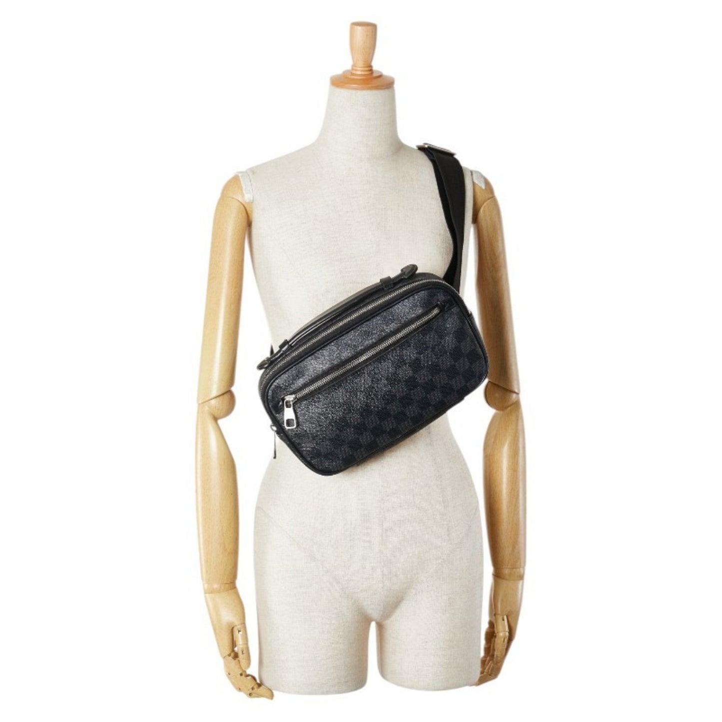 Louis Vuitton Damier Graphite Umbrella Body Bag Waist N41289 Black Grey Pvc Leather