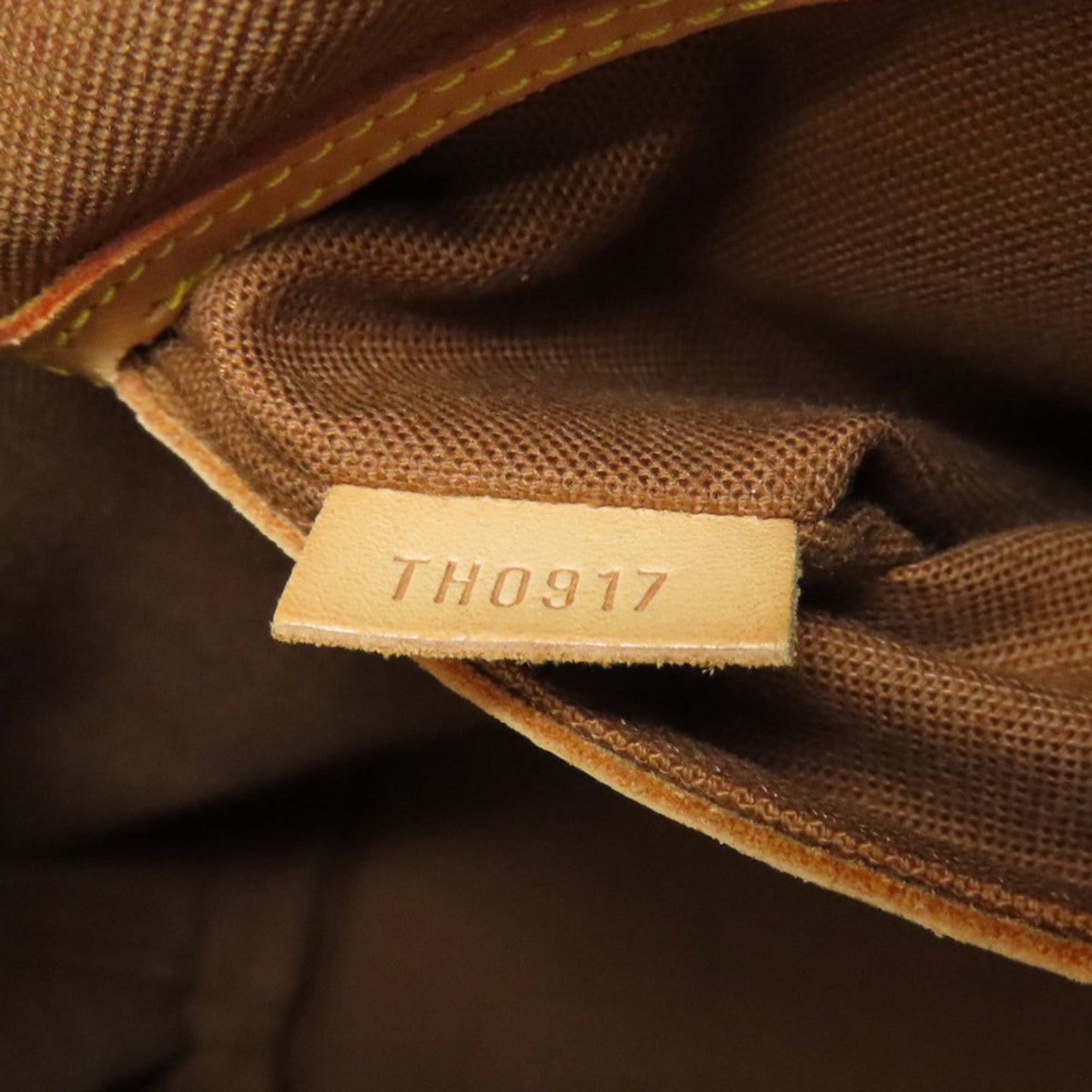 Louis Vuitton M51130 Alma Handbag Monogram Canvas