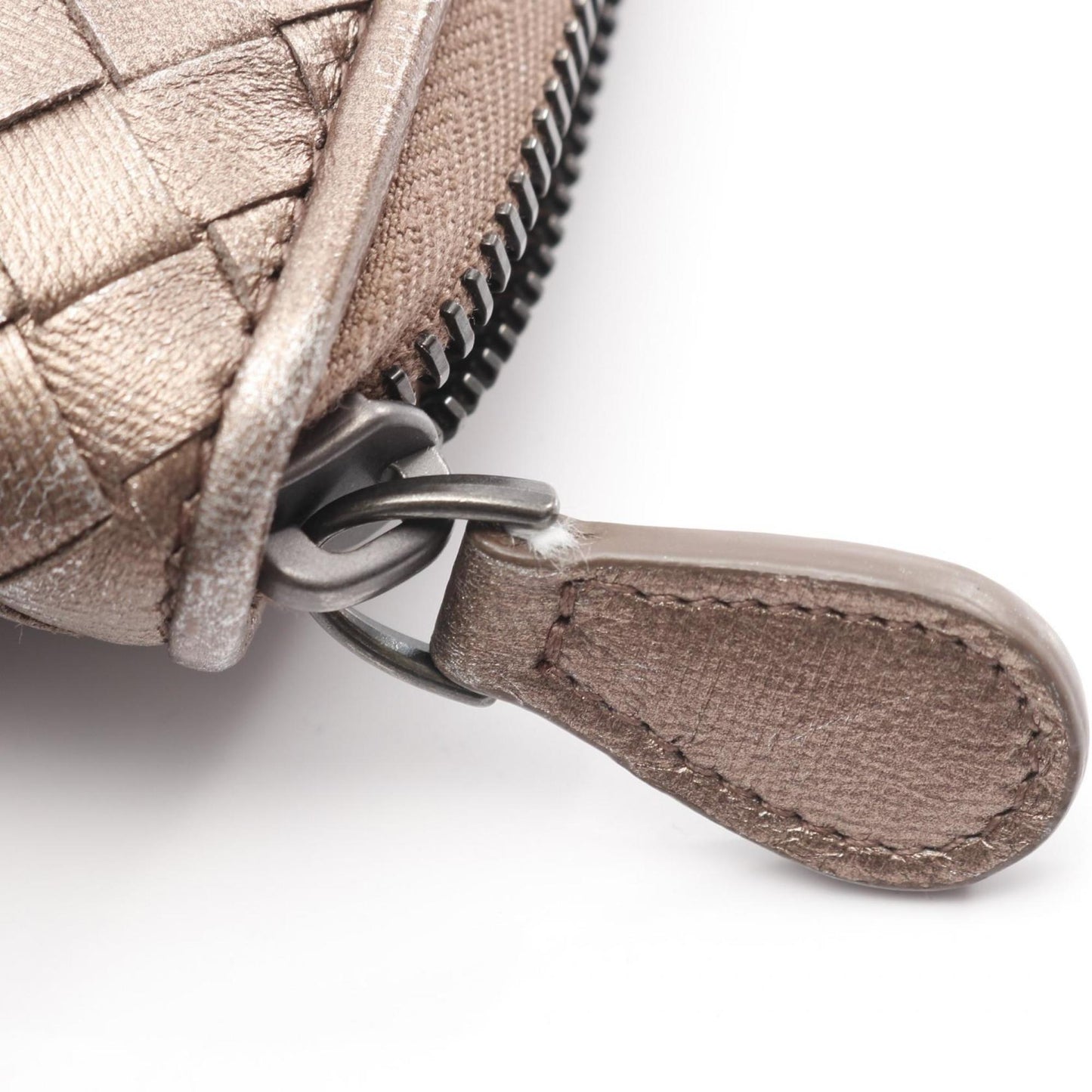 Bottega Veneta Intrecciato Leather Round Long Wallet