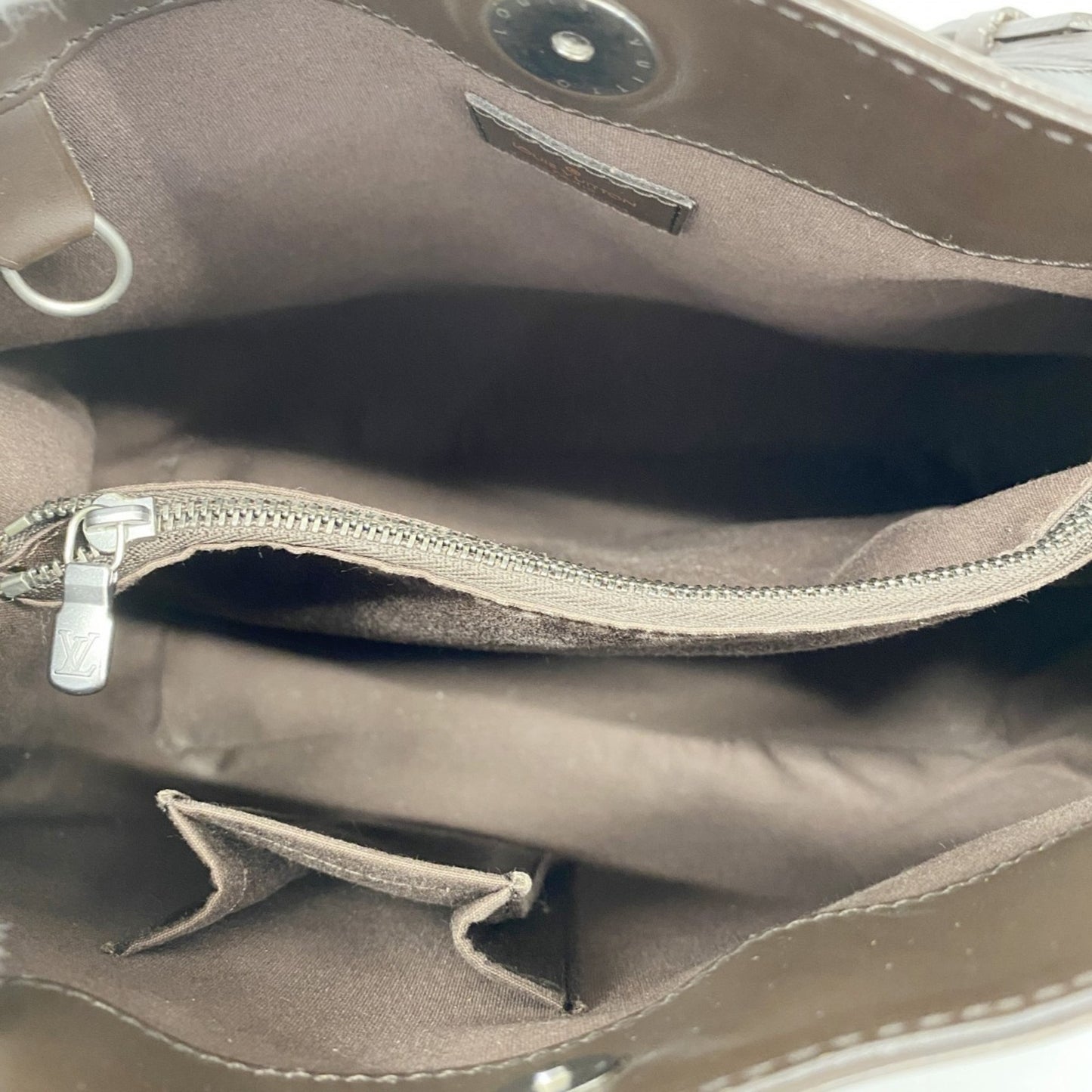 Louis Vuitton Epi Mandala Mm Shoulder Bag M5889D Mocha