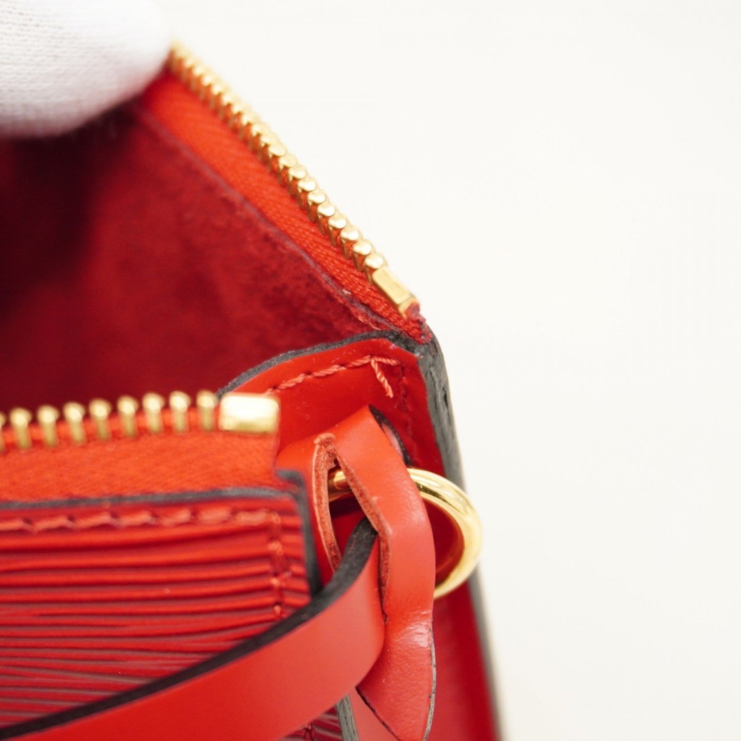 Louis Vuitton Epi Pouch Accessoires M52947 Castilian Red
