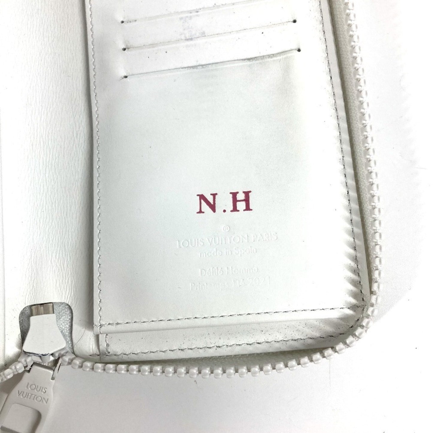 Louis Vuitton M80337 Lv Friend Zippy Wallet Vertical Round Zipper Long Taurillon Maurice