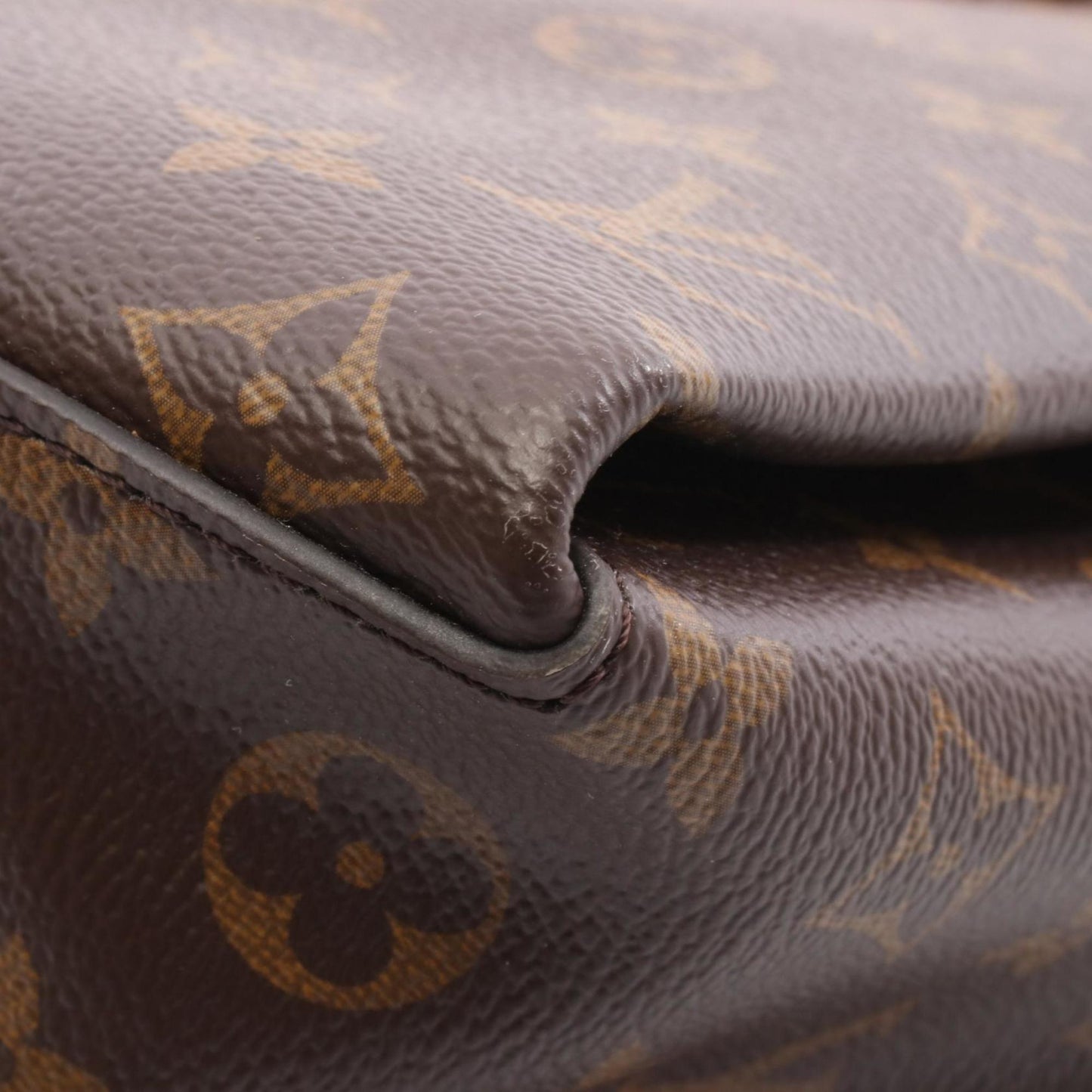 Louis Vuitton Soufflot Mm Handbag