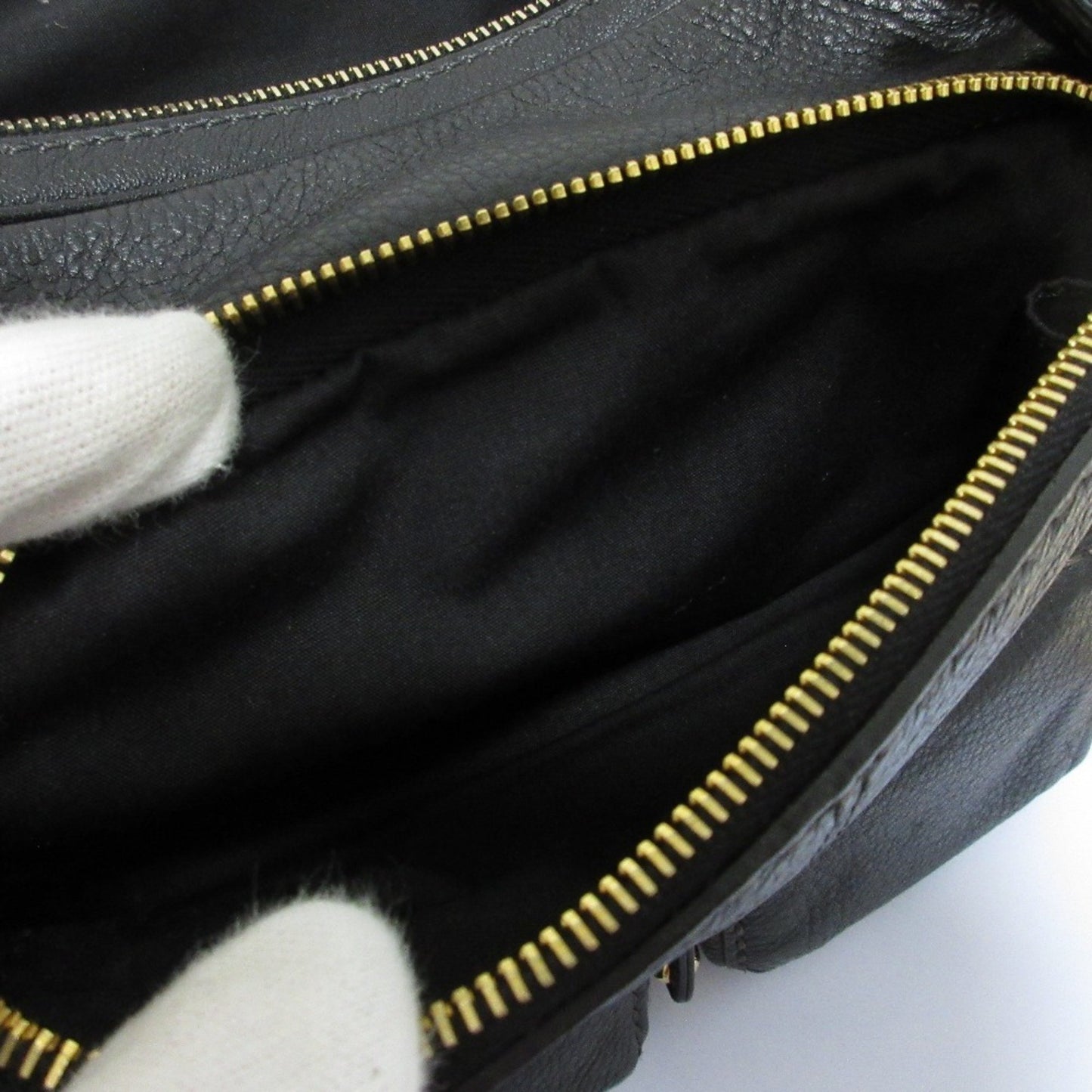 Tod'S Multi-Pocket Leather Handbag In Black