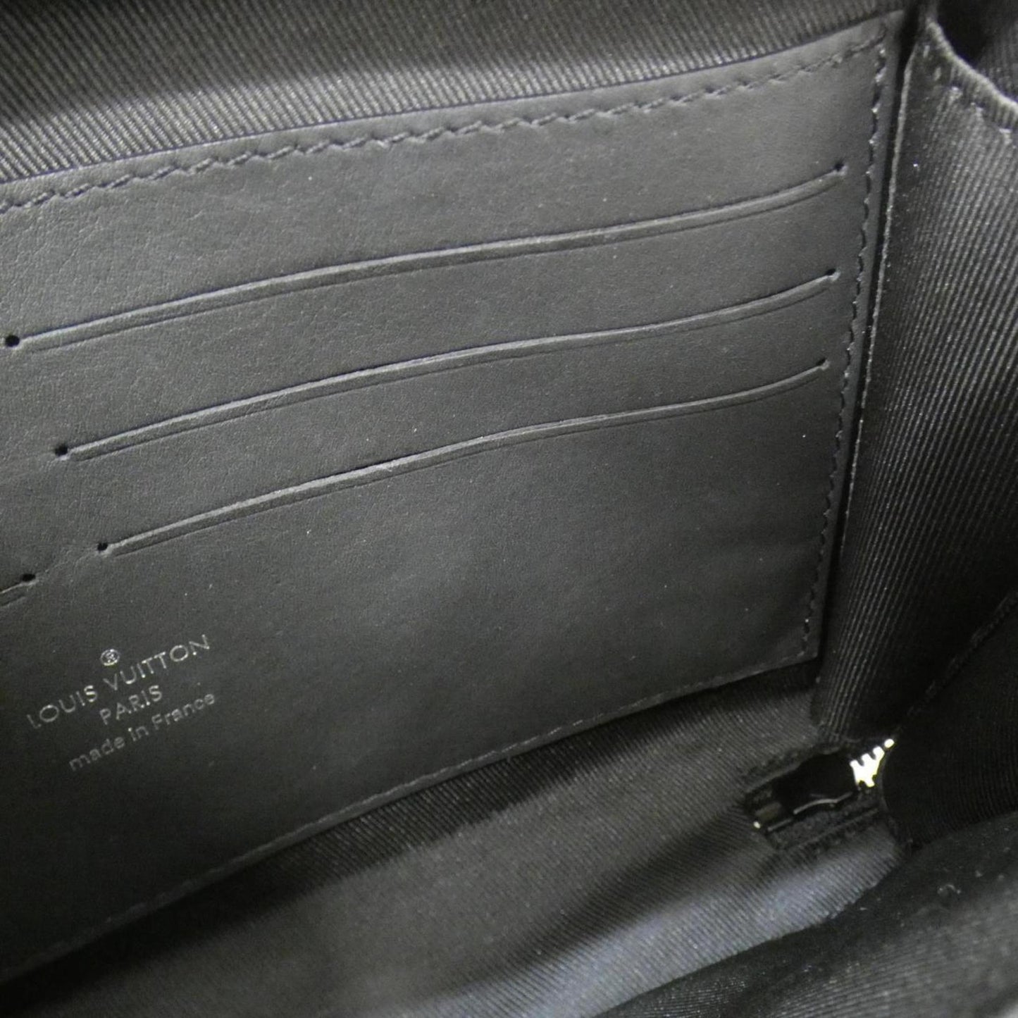 Louis Vuitton Taurillon Monogram Soft Trunk Wallet M80224 Shoulder Bag