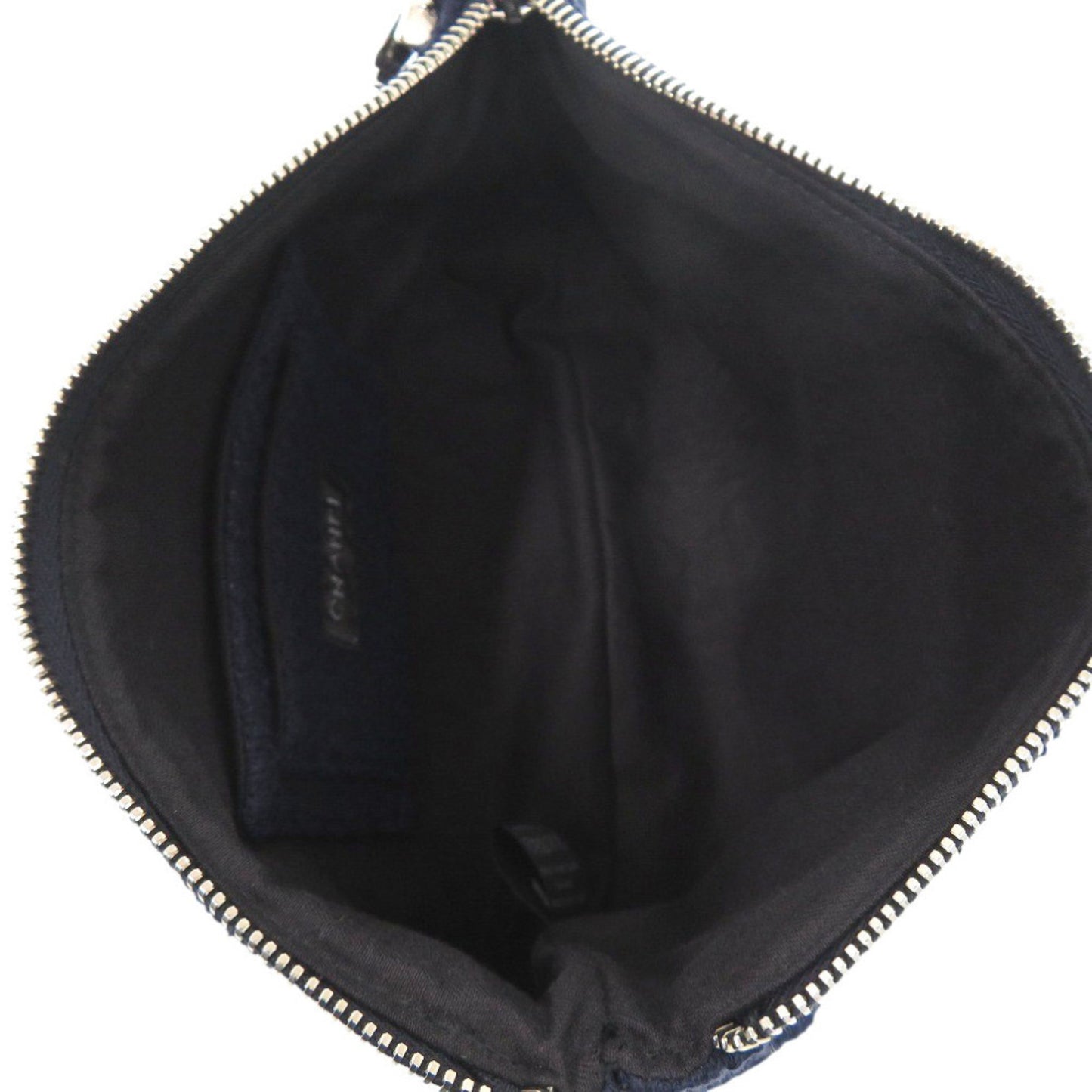 Like New Chanel 3-Piece Travel Set Including Headband