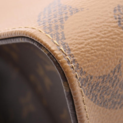 Louis Vuitton On The Go Mm Tote Bag