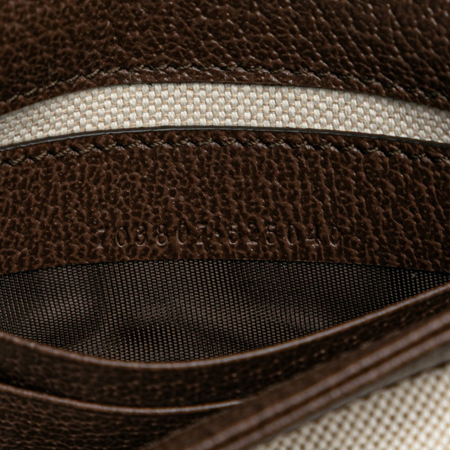 Gucci Gg Supreme Blondie Body Bag