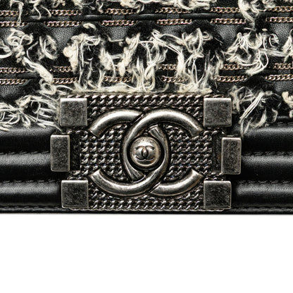 Chanel Boy Chanel 25 Crossbody Chain Shoulder Bag In Black