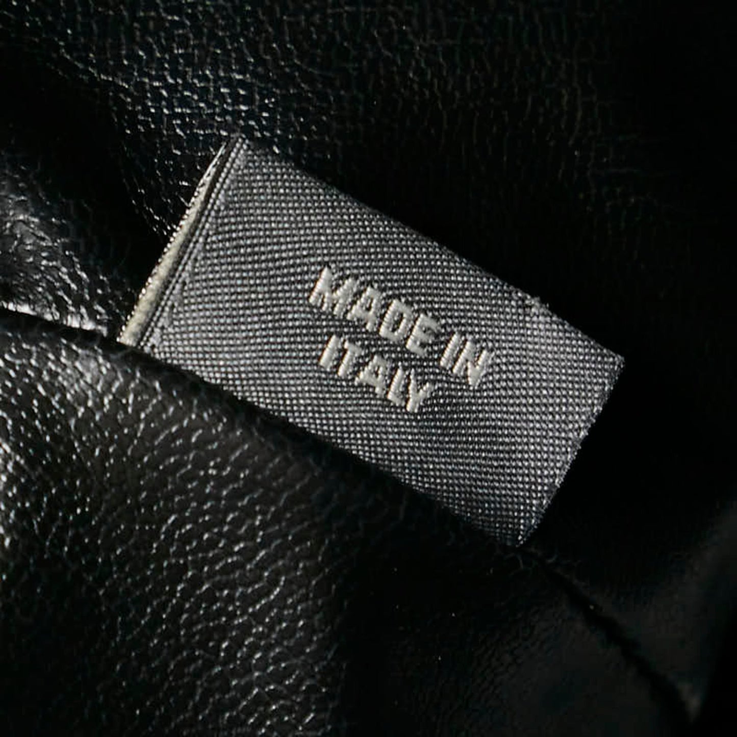 Bally Logo Handbag Tote Bag In Black Leather