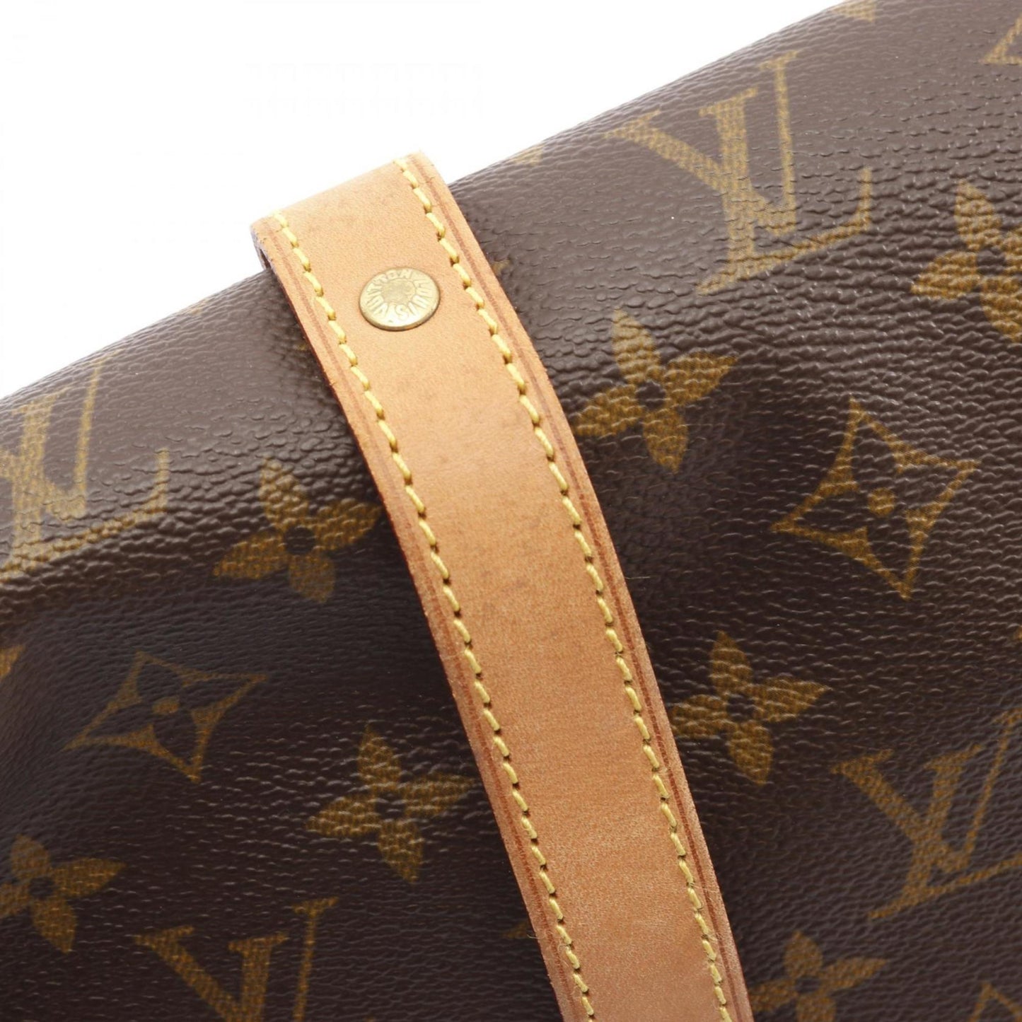 Louis Vuitton Saumur 30 Shoulder Bag