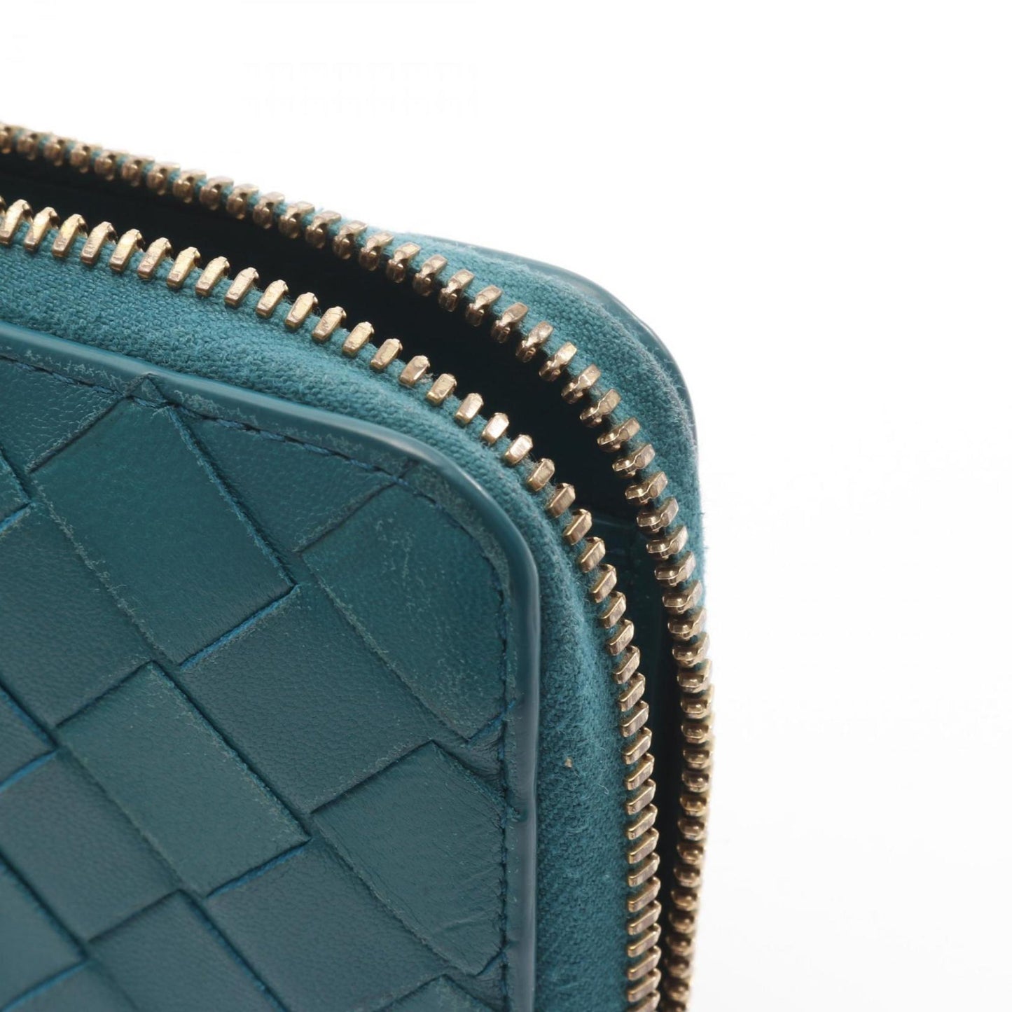 Bottega Veneta Intrecciato Round Long Wallet