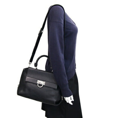 Salvatore Ferragamo Gancini Sofia Handbag 21A896 Black Leather Shoulder Bag