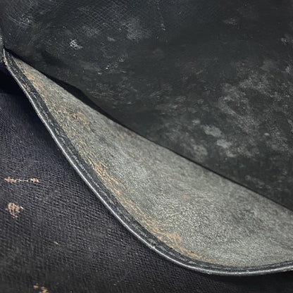 Louis Vuitton Epi Danube Shoulder Bag M45637 Castilian Red