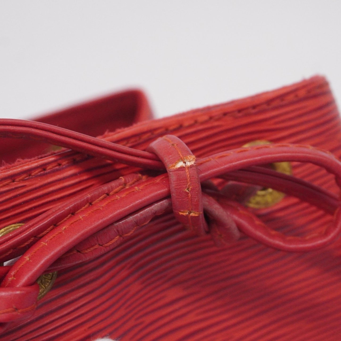 Louis Vuitton Epi Petit Noe Shoulder Bag M44107 Castilian Red