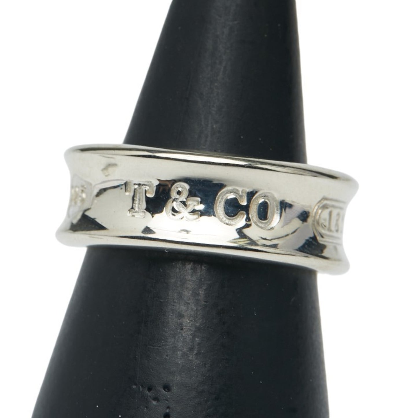 Tiffany & Co. 1837 Narrow Ring