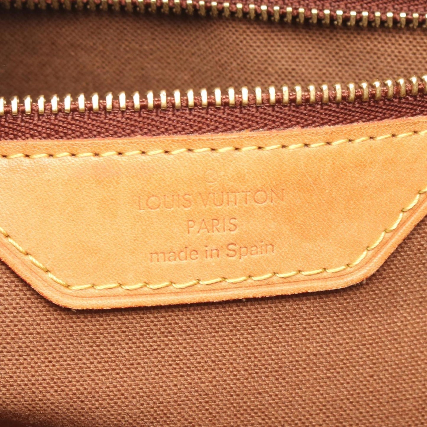 Louis Vuitton Batignolles Horizontal Monogram Shoulder Bag
