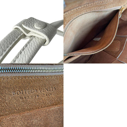 Bottega Veneta Small Arco Leather Shoulder Bag In Off-White