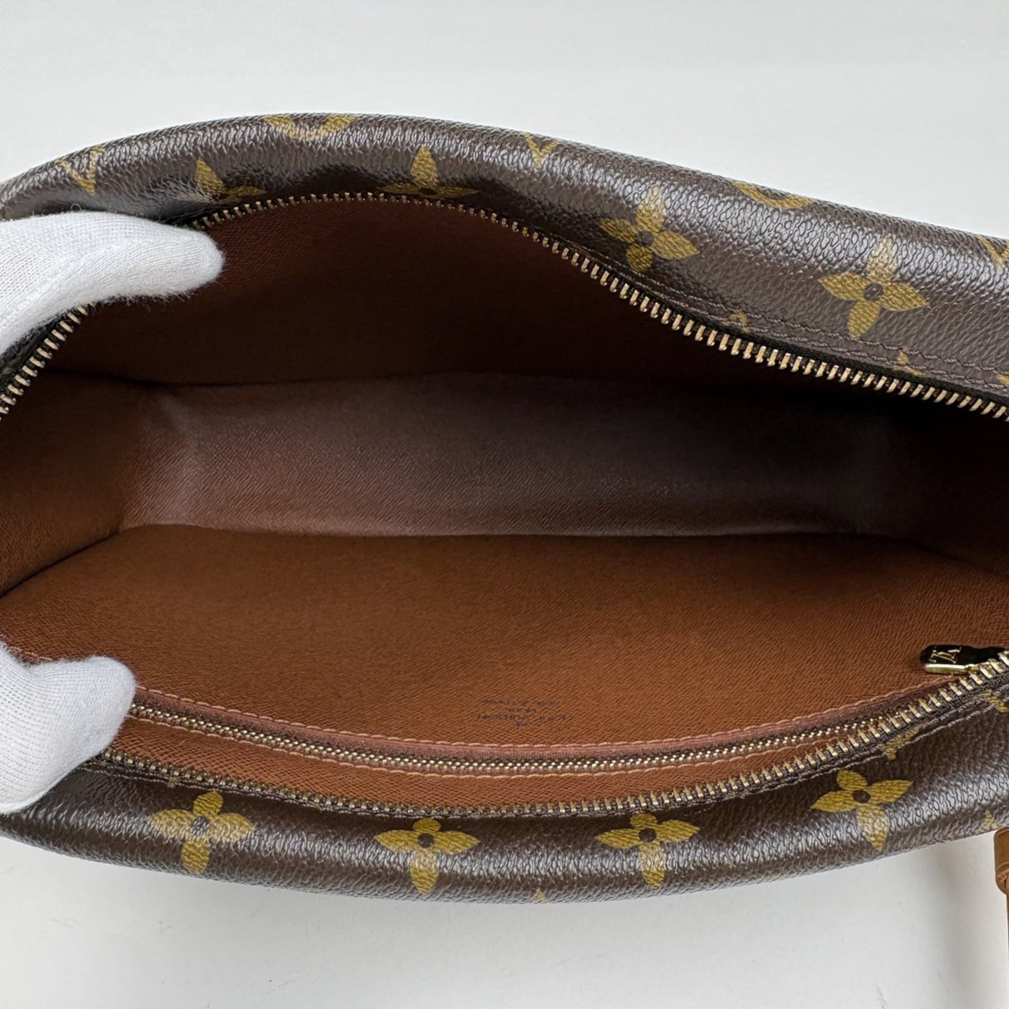 Monogram Louis Vuitton Shoulder Bag
