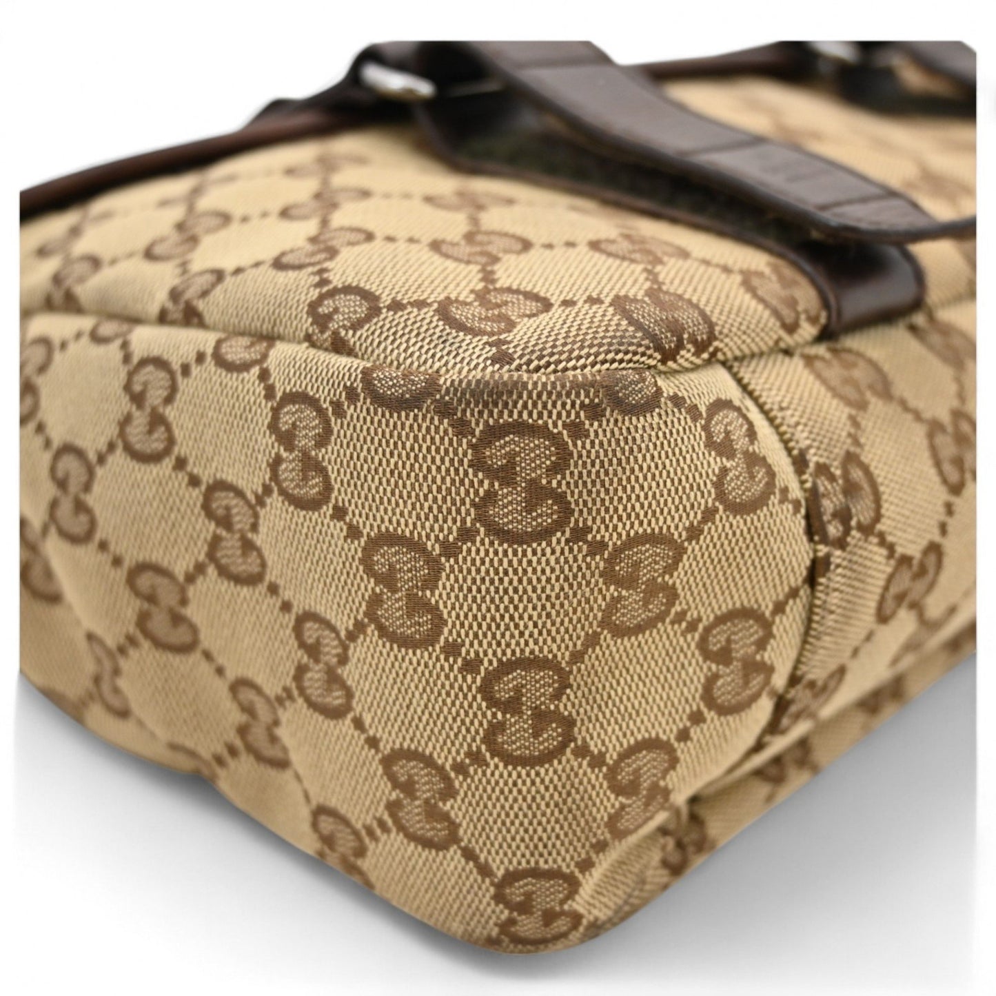 Gucci Gg Canvas Shoulder Bag