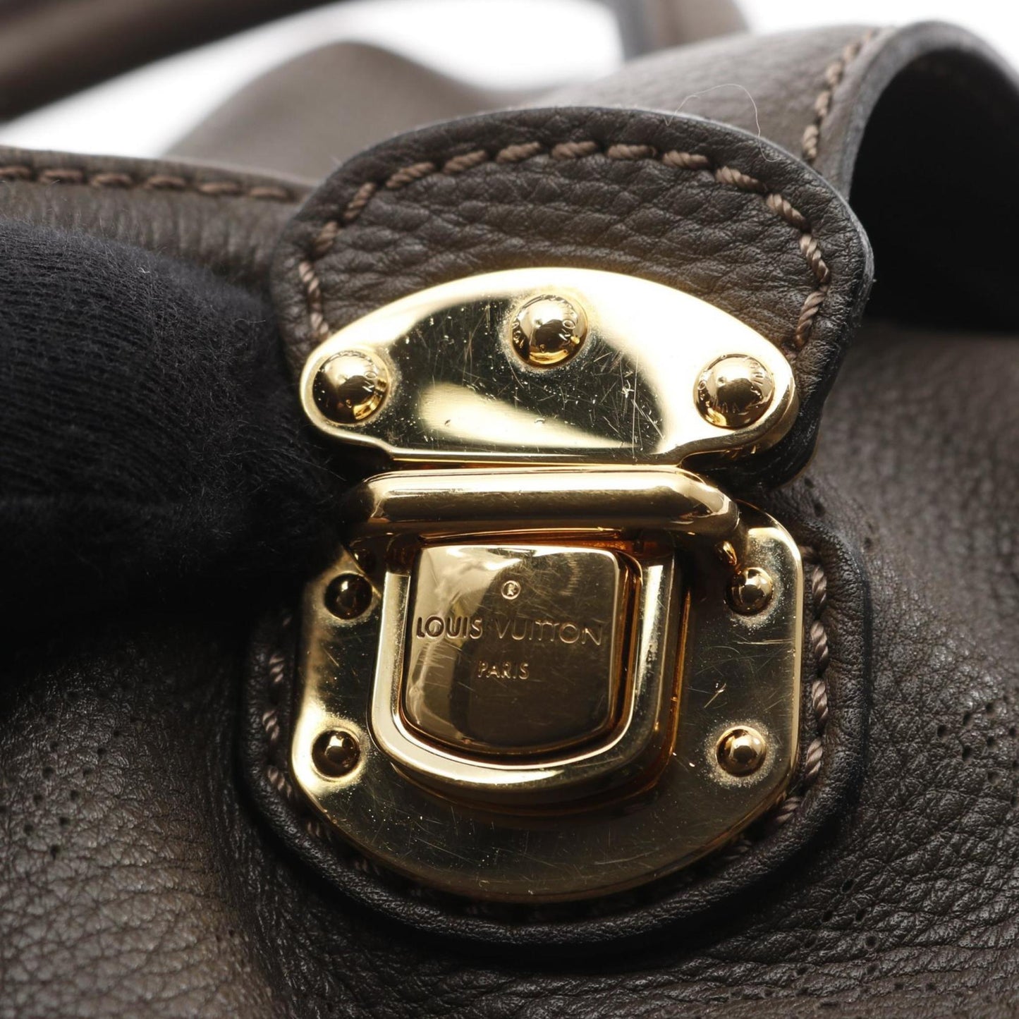 Louis Vuitton Mahina L Griperle Shoulder Bag