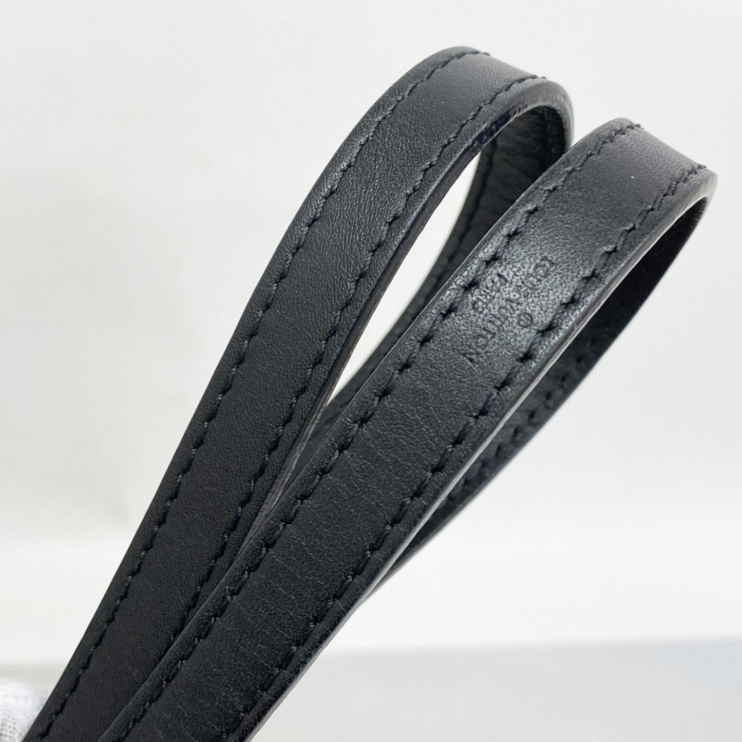 Louis Vuitton Monogram Neonoe Shoulder Bag M44020 Brown Noir