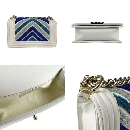 Chanel Boy Chanel Leather Shoulder Bag