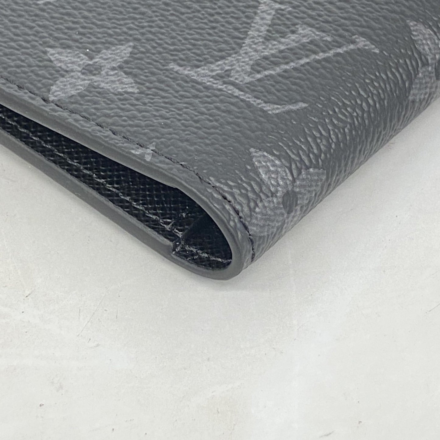 Louis Vuitton Monogram Eclipse Couverture Passport Nm M64501 Case