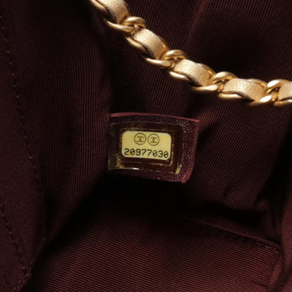 Chanel V-Stitch Shoulder Bag In Lambskin Leather