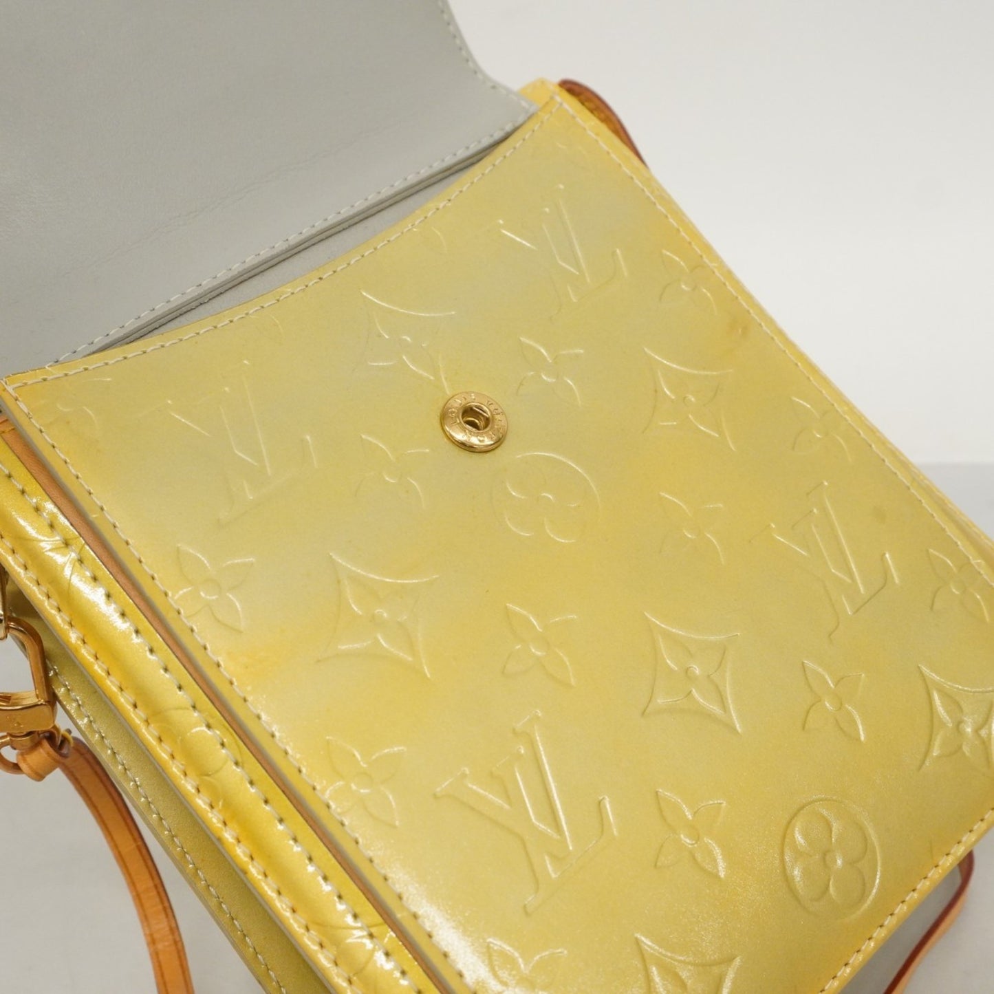 Louis Vuitton Vernis Motto Shoulder Bag M91030 Green