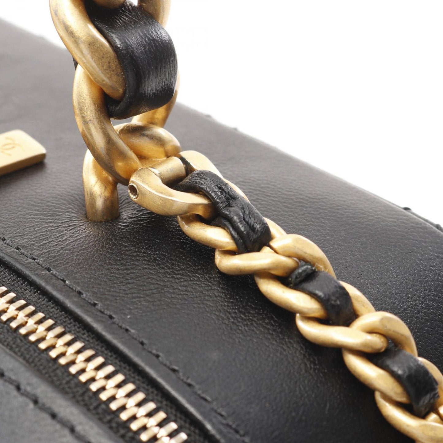 Chanel Matelasse Shoulder Bag Lambskin (Sheepskin)